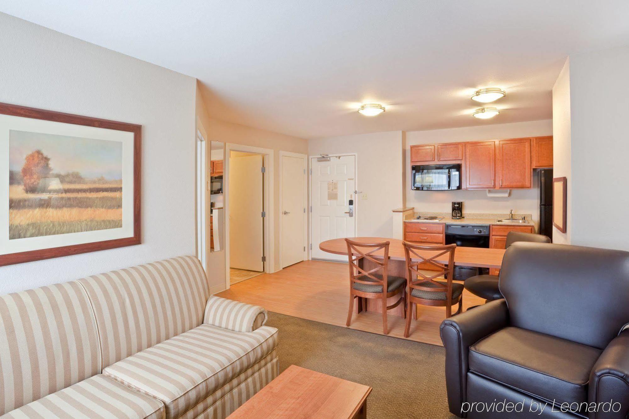 Candlewood Suites Oak Harbor, An Ihg Hotel Δωμάτιο φωτογραφία